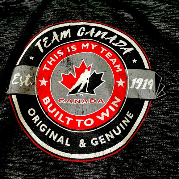 Team Canada hoodie - Picture 3 of 4